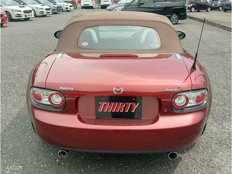 ROADSTER