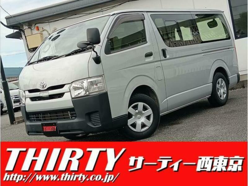 TOYOTA HIACE VAN