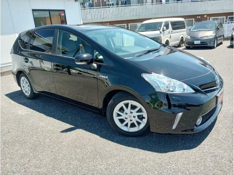 PRIUS ALPHA