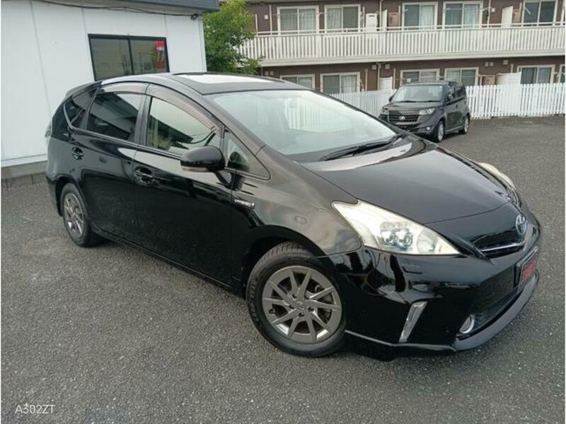 PRIUS ALPHA