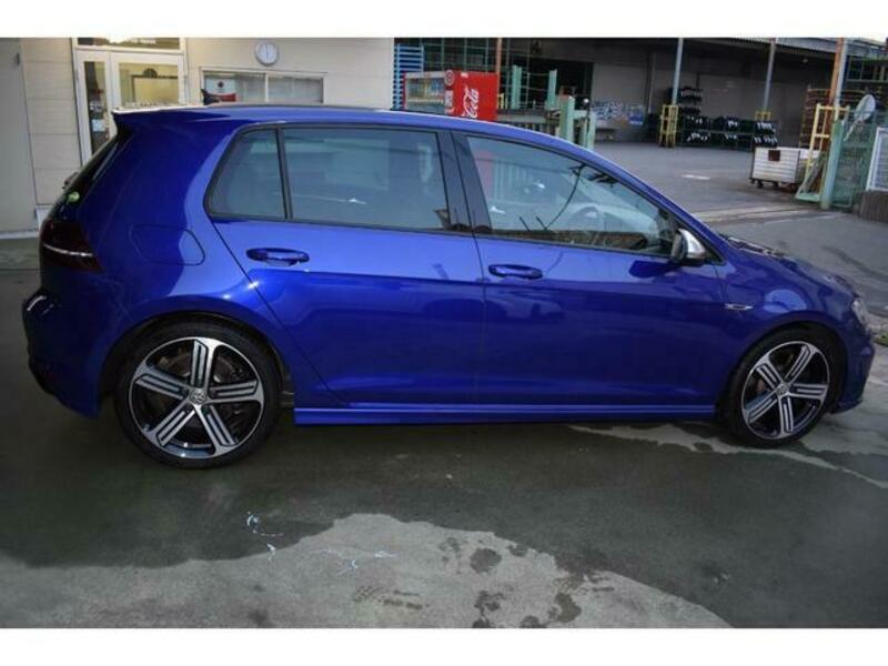 GOLF R