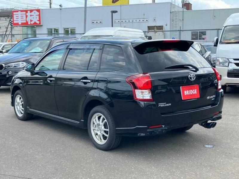 COROLLA FIELDER