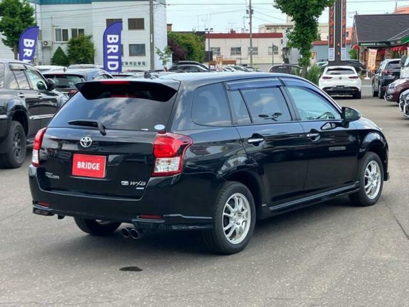 COROLLA FIELDER