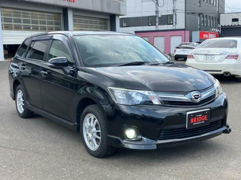 COROLLA FIELDER
