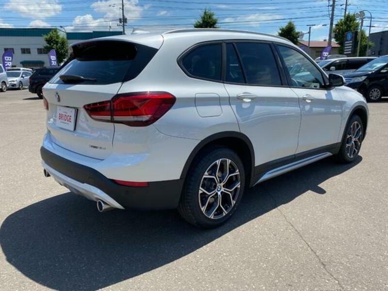 X1