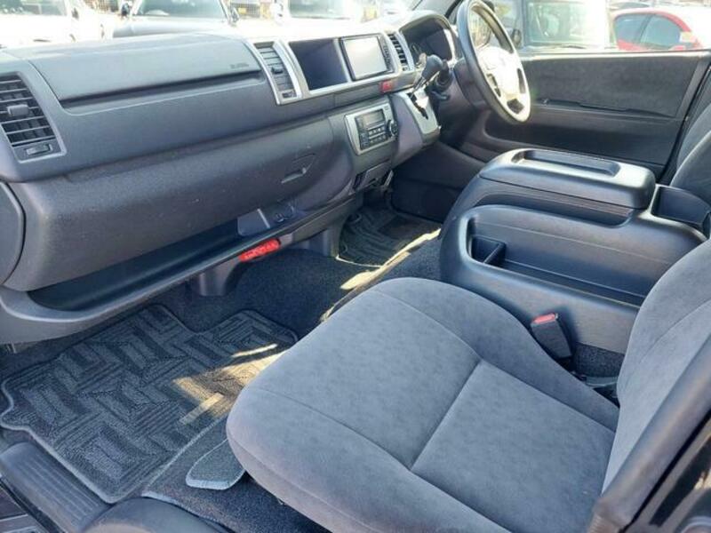 HIACE WAGON