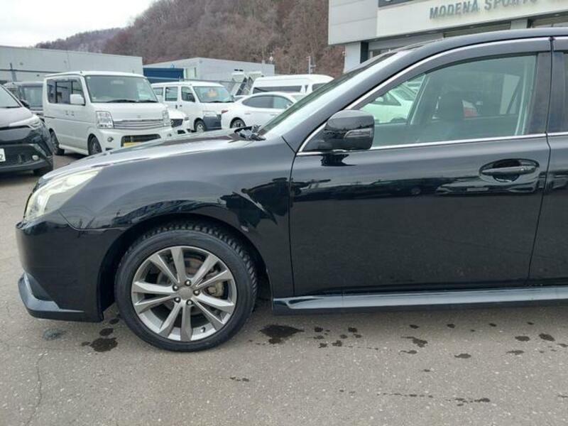 LEGACY B4