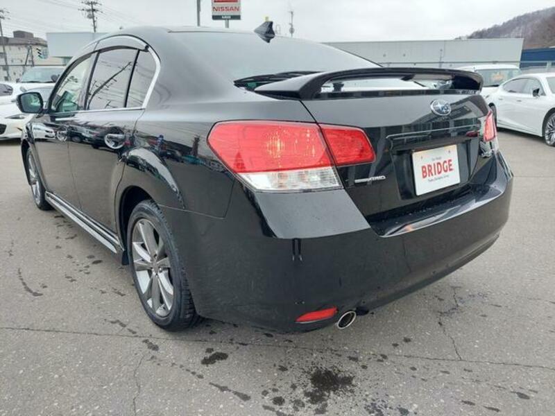 LEGACY B4
