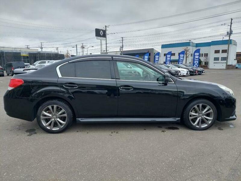 LEGACY B4