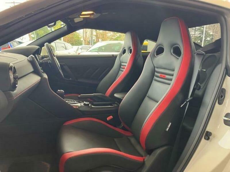 GT-R