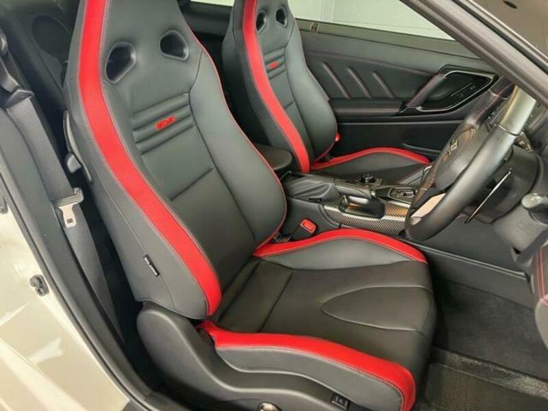 GT-R