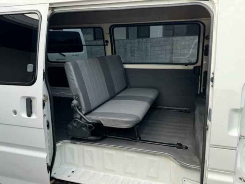 BONGO VAN