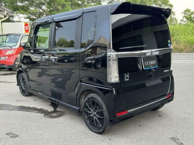N BOX CUSTOM
