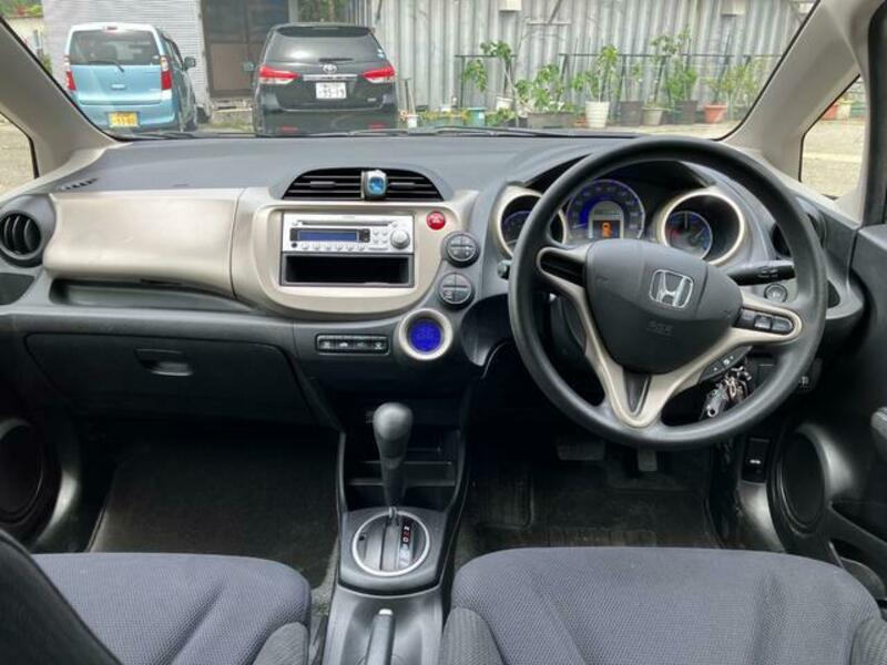 FIT HYBRID