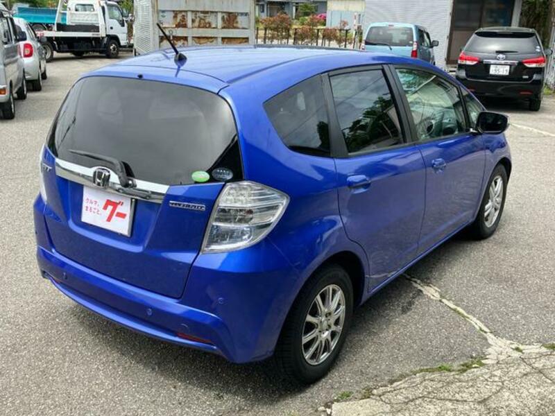 FIT HYBRID