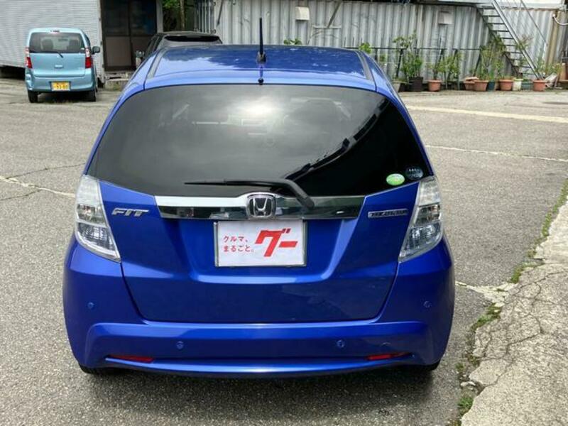 FIT HYBRID