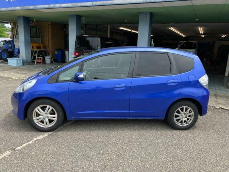 FIT HYBRID
