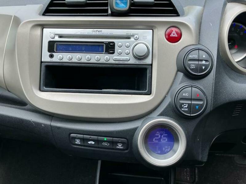 FIT HYBRID