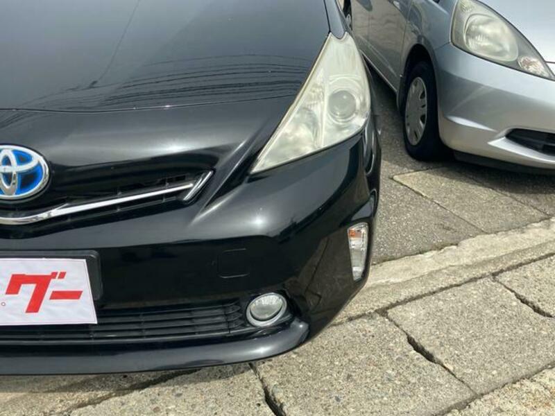 PRIUS ALPHA