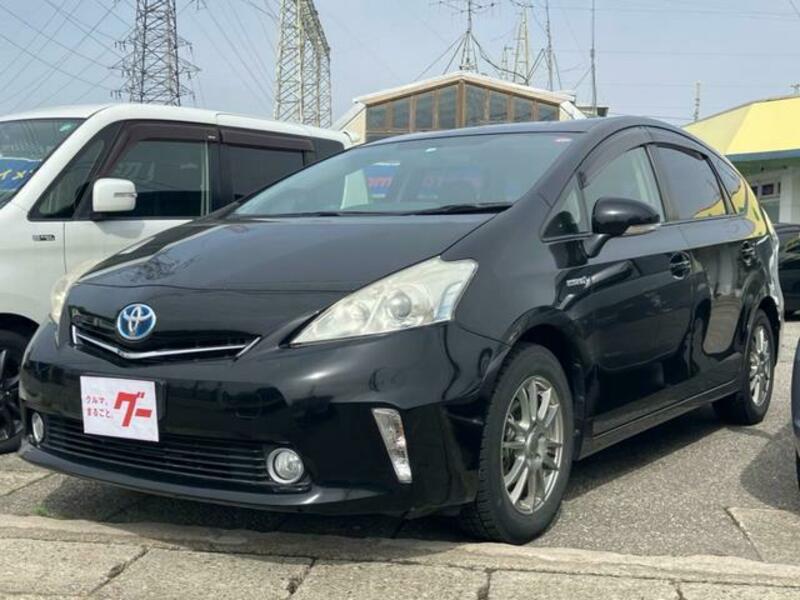 TOYOTA PRIUS ALPHA