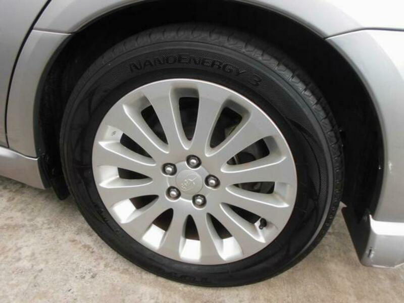 LEGACY B4