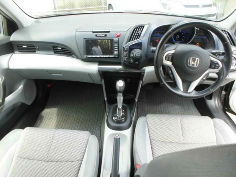 CR-Z