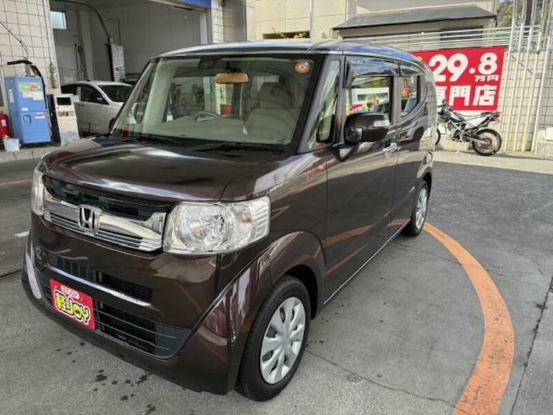 HONDA N BOX SLASH