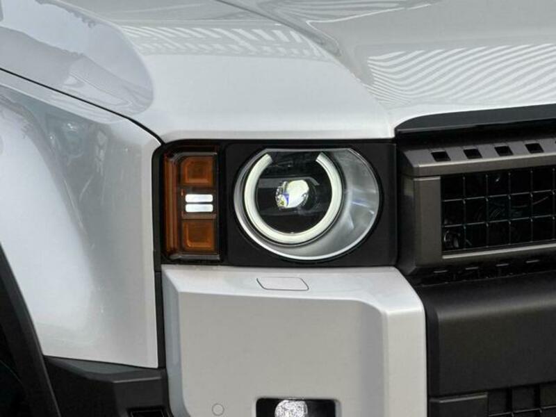LAND CRUISER 250