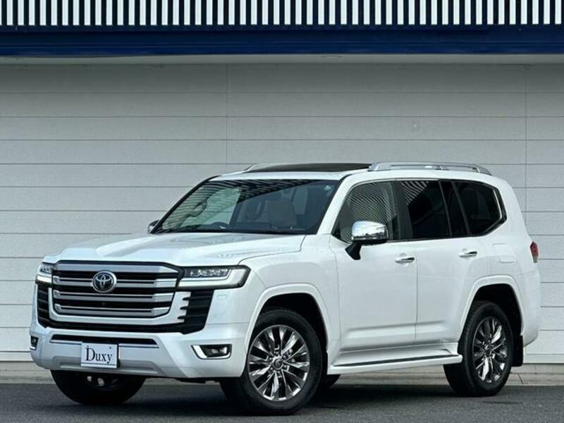 LAND CRUISER