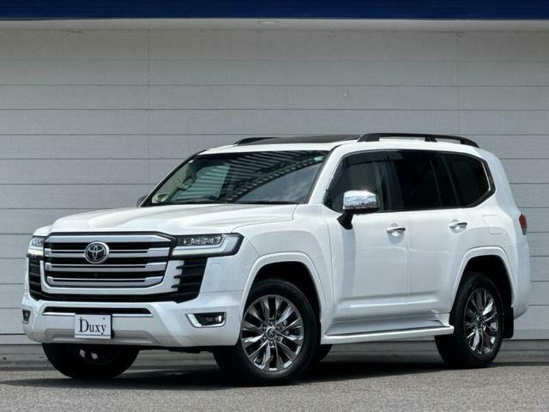 LAND CRUISER