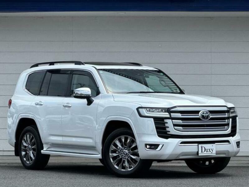 LAND CRUISER