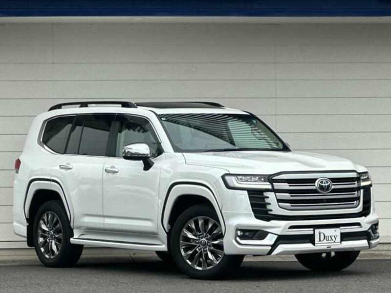 LAND CRUISER
