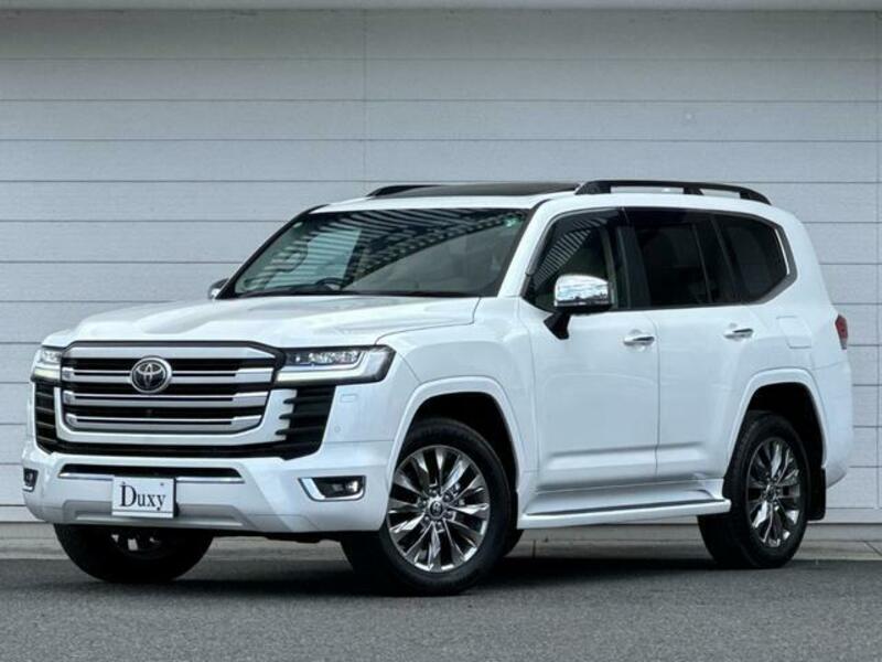 LAND CRUISER