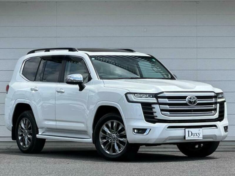 LAND CRUISER