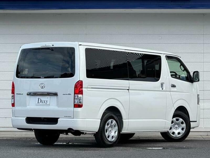 HIACE VAN