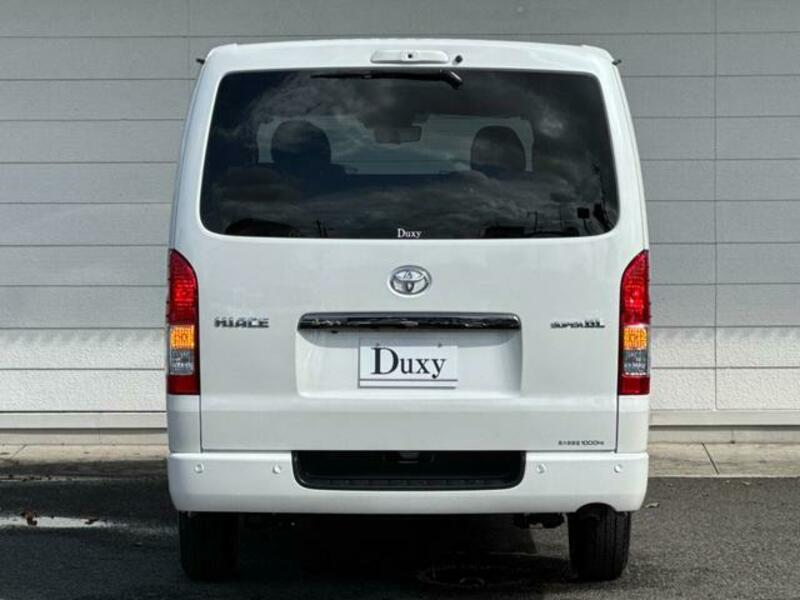 HIACE VAN