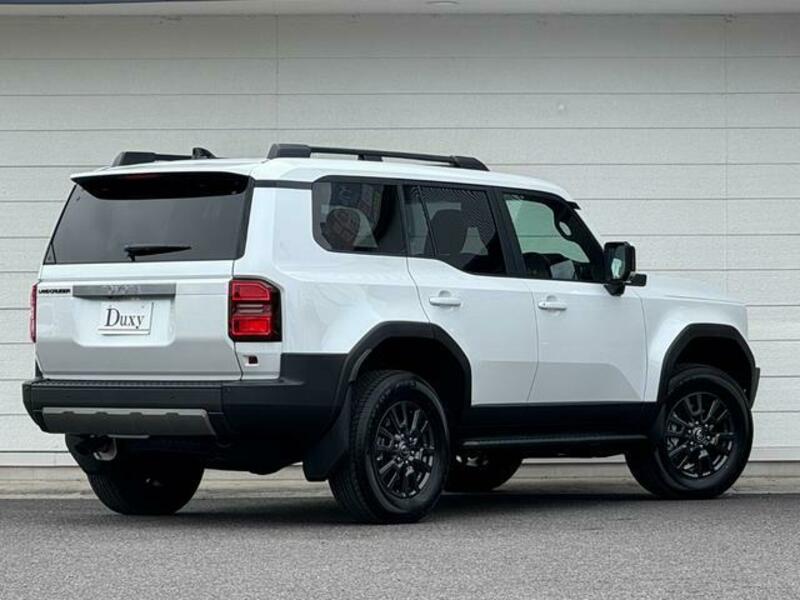 LAND CRUISER 250