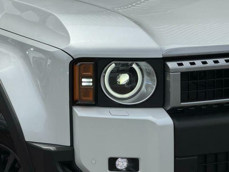 LAND CRUISER 250