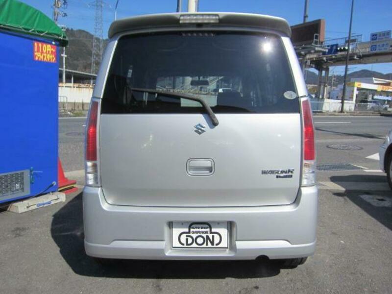 WAGON R