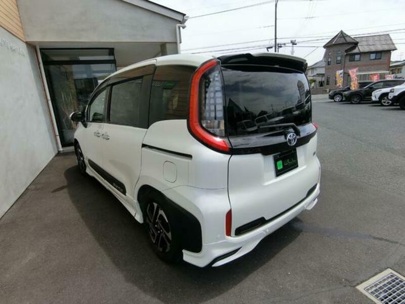 SIENTA