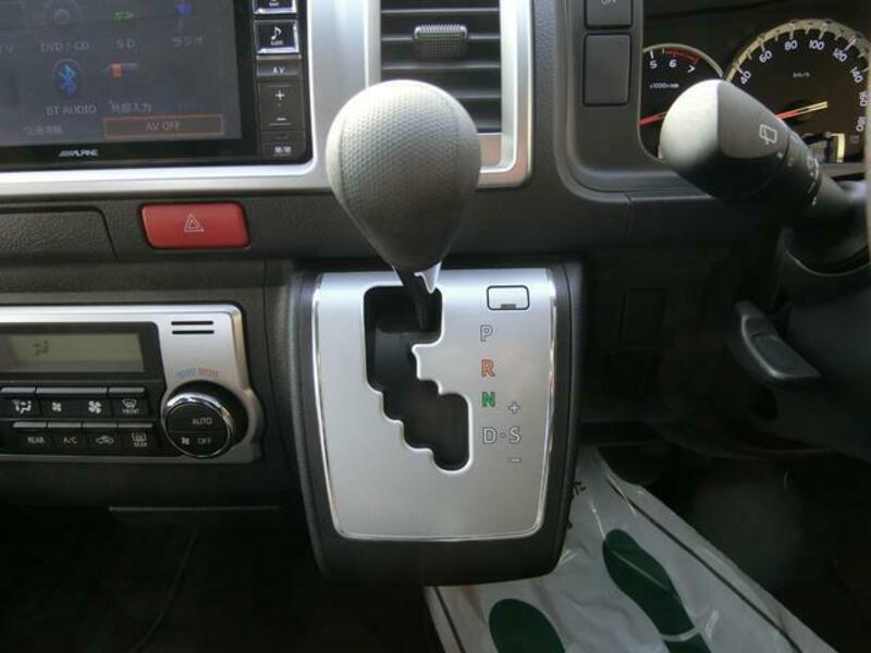 HIACE WAGON