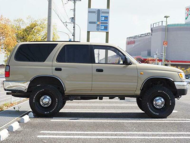 HILUX SURF