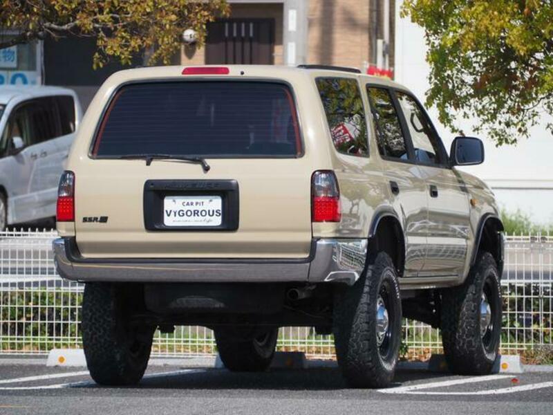 HILUX SURF