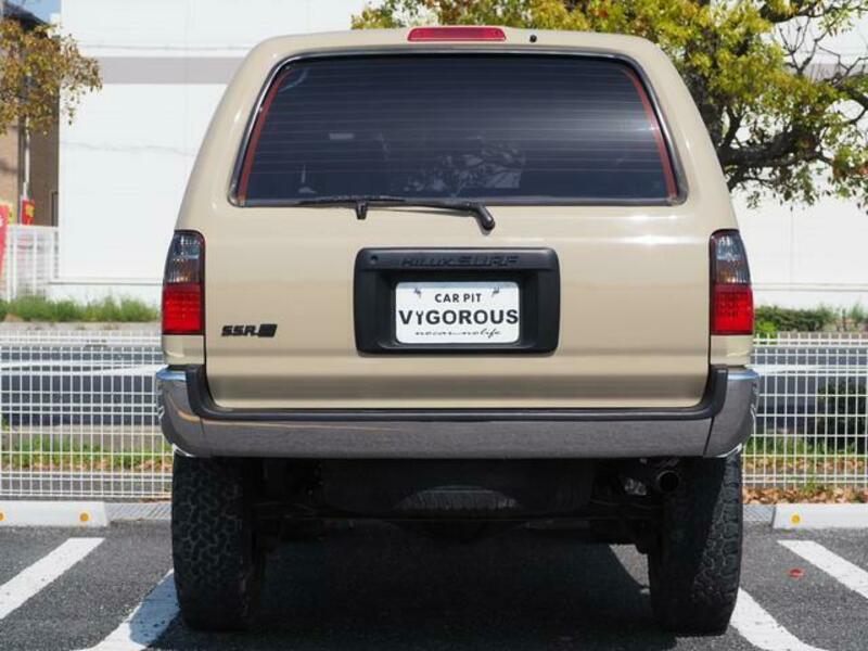HILUX SURF