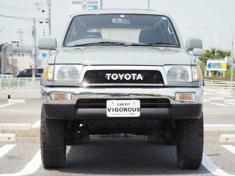 HILUX SURF