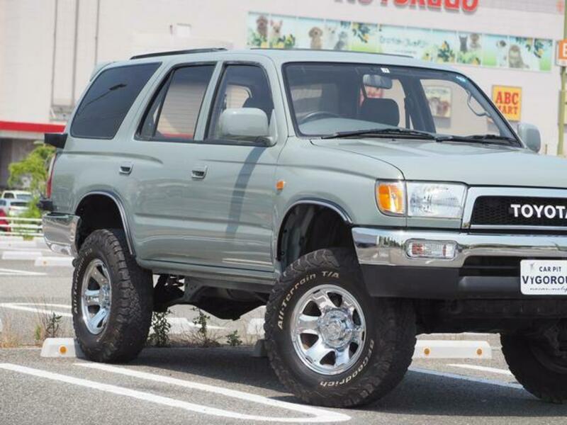 HILUX SURF