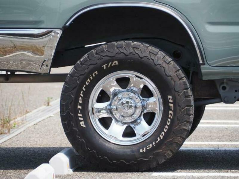 HILUX SURF