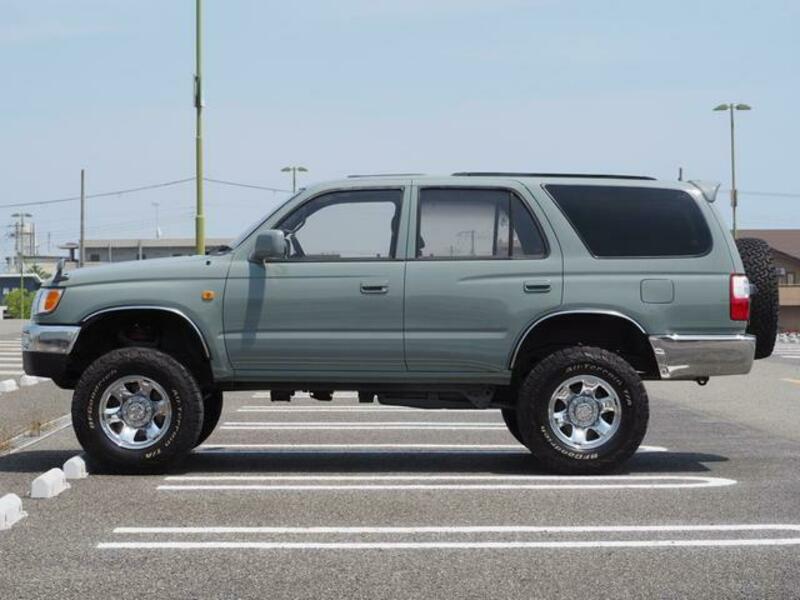 HILUX SURF