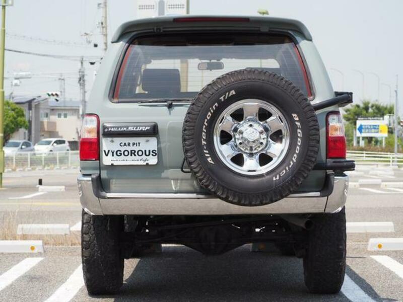 HILUX SURF