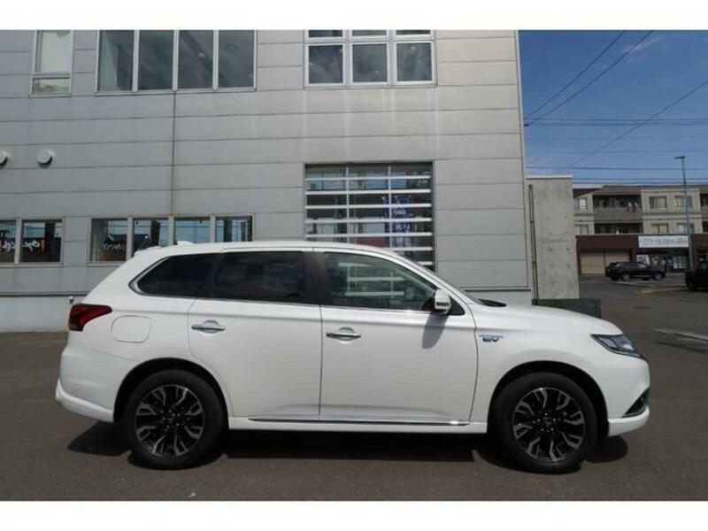 OUTLANDER PHEV